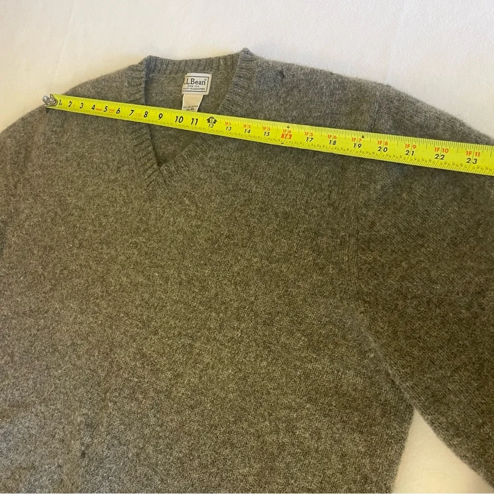 L.L.Bean XXL 100% Shetland Wool Gray V Neck Sweater Heritage Outdoors Repair
